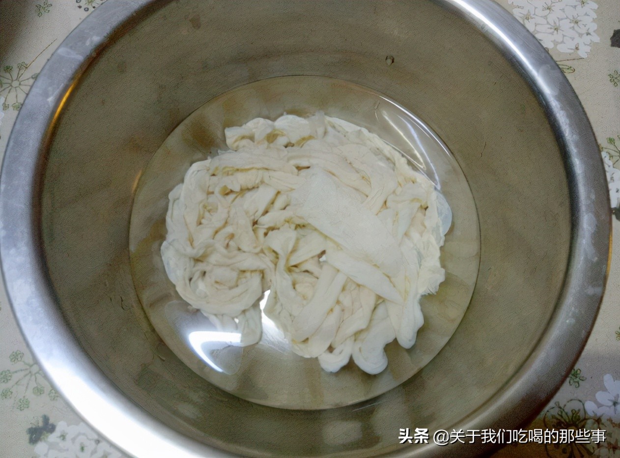 自己家里腌制的香肠发霉了怎么办,香肠灌好直接放冰箱风干好吗