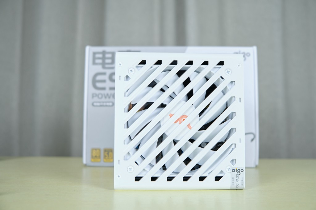 爱国者星璨岚机箱安装240水冷案例,爱国者海景房星璨机箱搭配