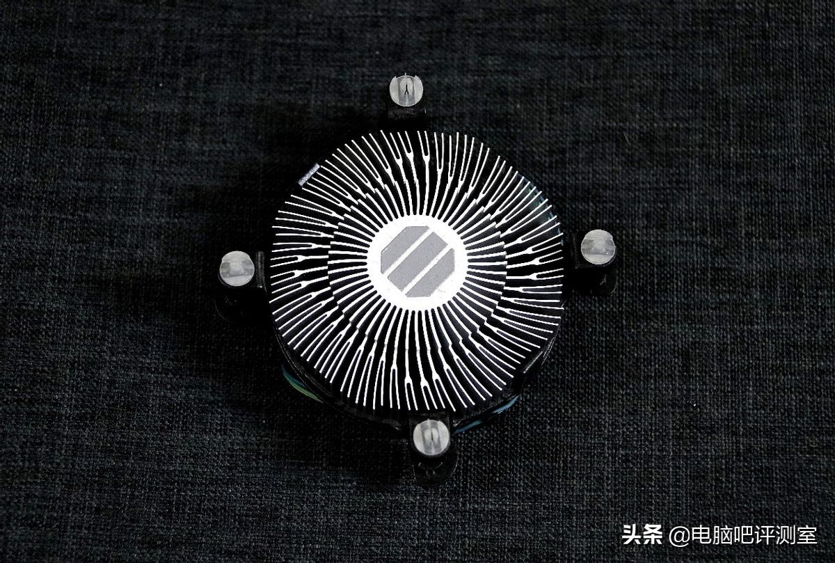 英特尔原装12代散热器,英特尔原装铝散热器压制e31230v2