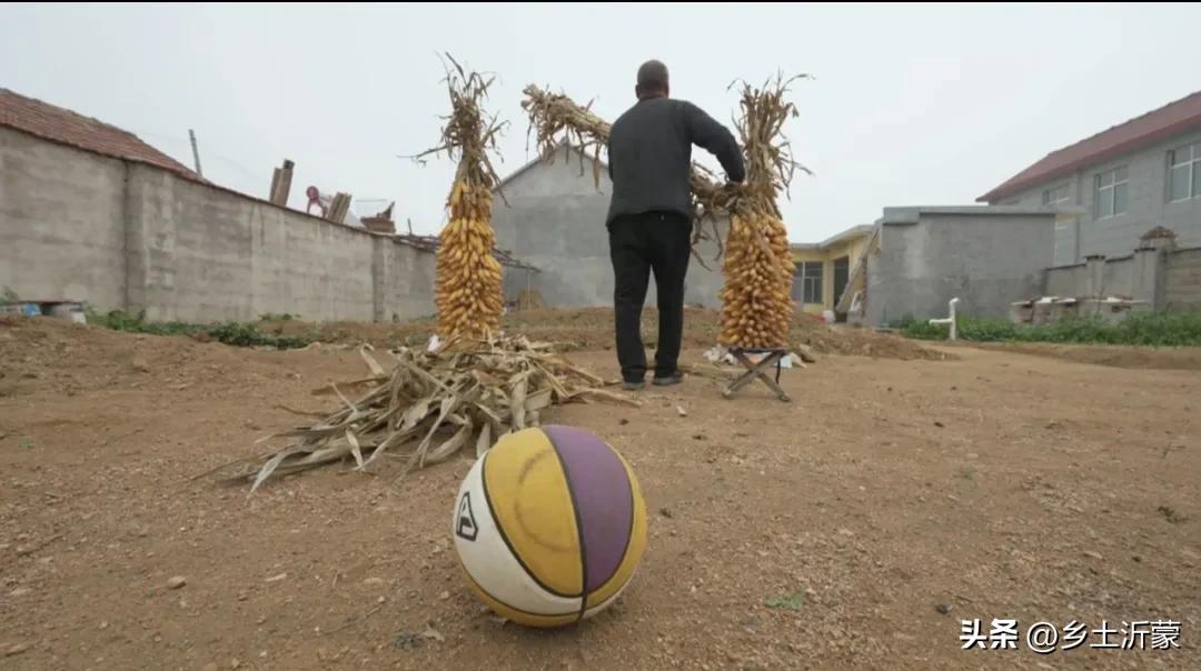 喷香哥陪父亲去上海视频,喷香哥和父亲吃重庆火锅