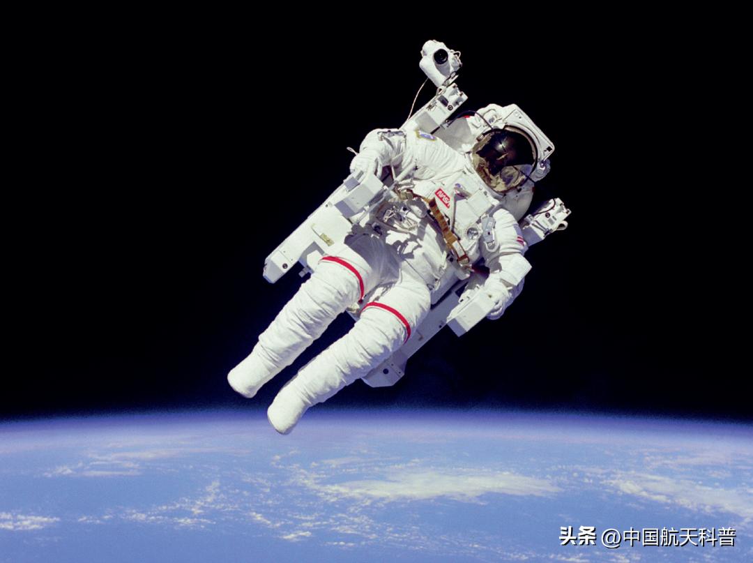 太阳“打喷嚏”，航天器“躺枪”