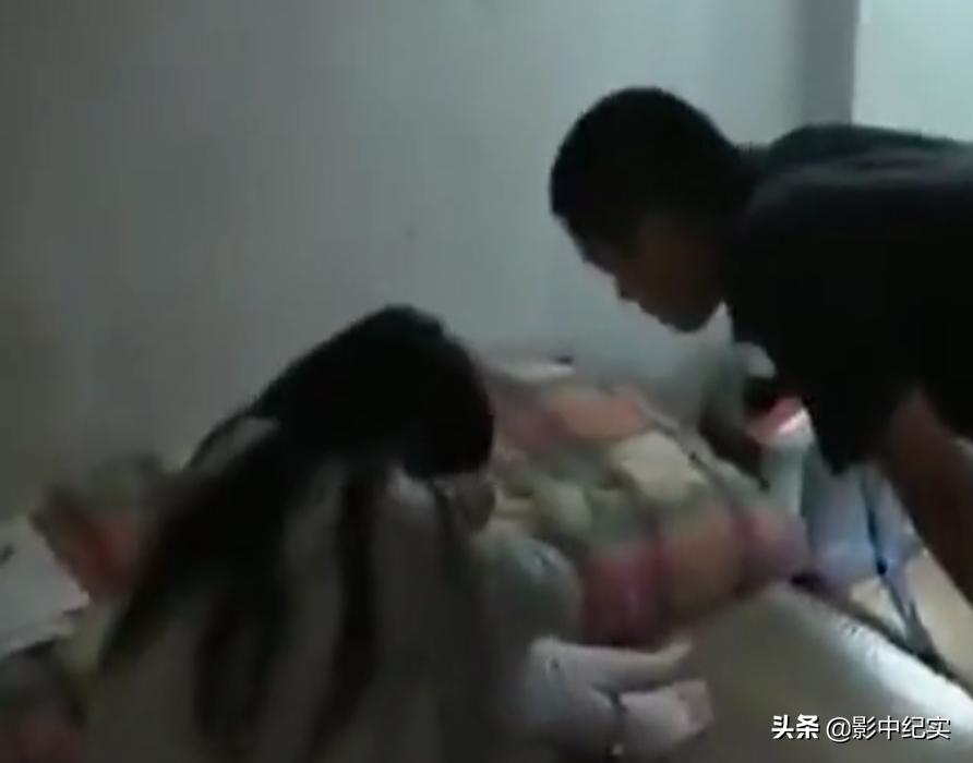 2011年，17岁少女被囚禁地牢惨遭非人折磨158天，罪犯：她自愿的