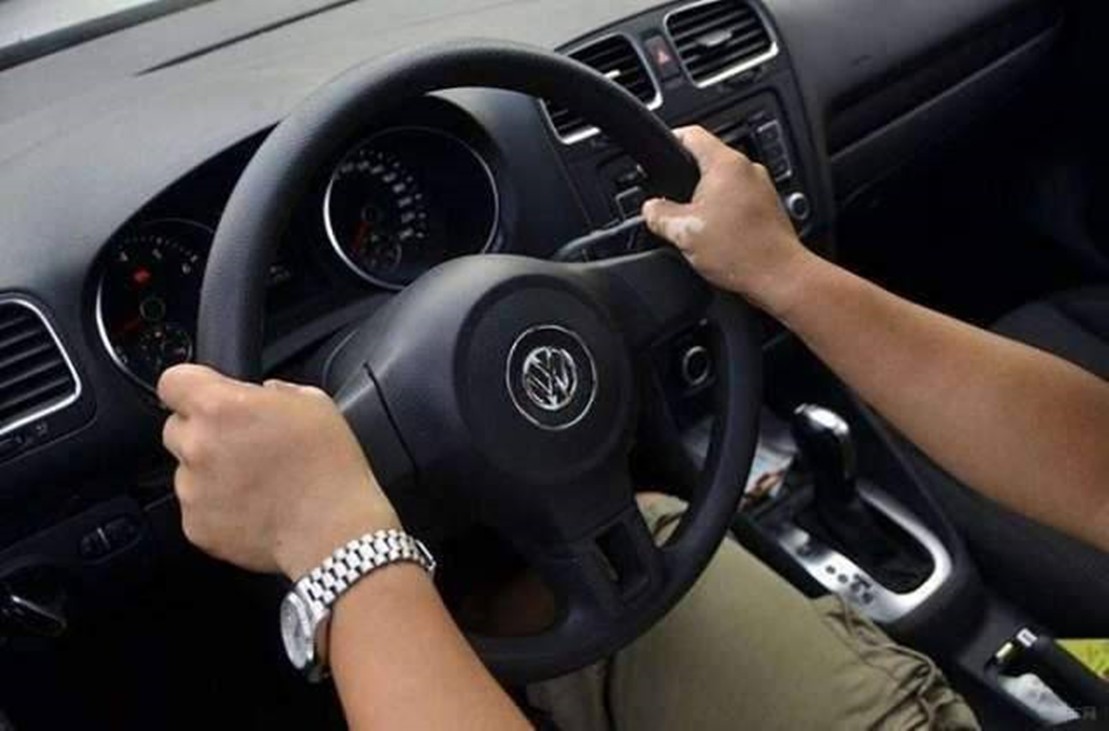 新手开车总有恐惧感怎么办,开车心里恐惧和紧张怎么办