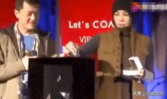 当初王菲和李亚鹏怎么走到一起的,王菲和李亚鹏怎么走到一起的