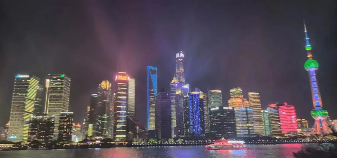 游记上海这个快节奏的城市,上海游记