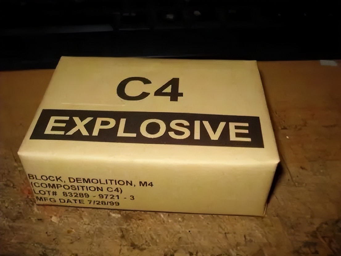 美国负责吹牛,中国负责实现?中国装备4代*药炸**,美国人酸了