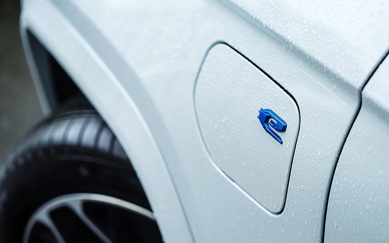 jeep大切诺基4xe落地价西安,全新jeep大切诺基柴油