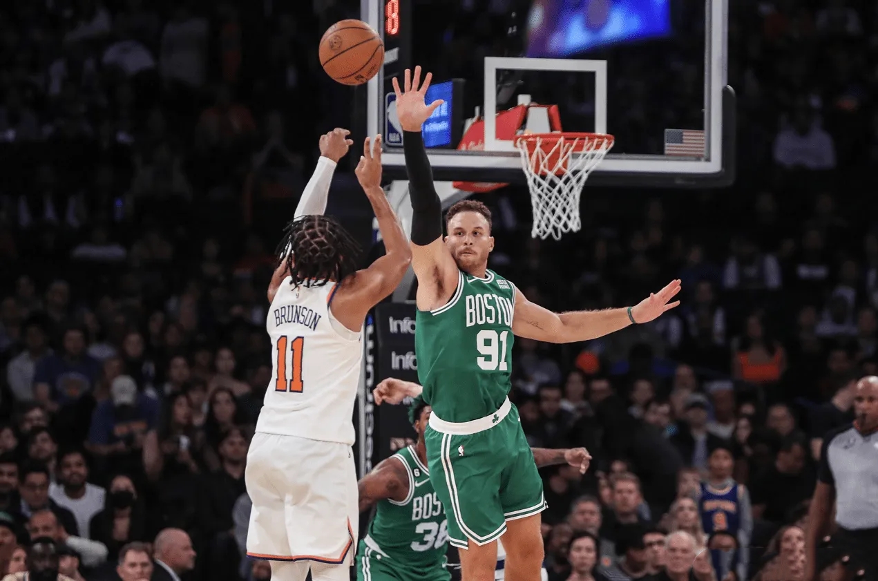 白魔兽残暴扣篮,白魔兽最后结局