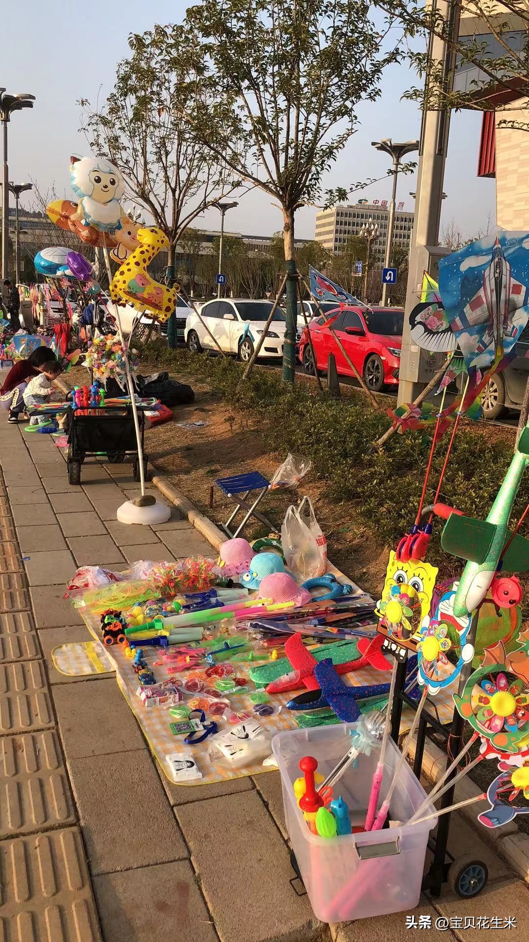 在乡下成本低的摆摊小生意,200元以下成本小生意摆摊