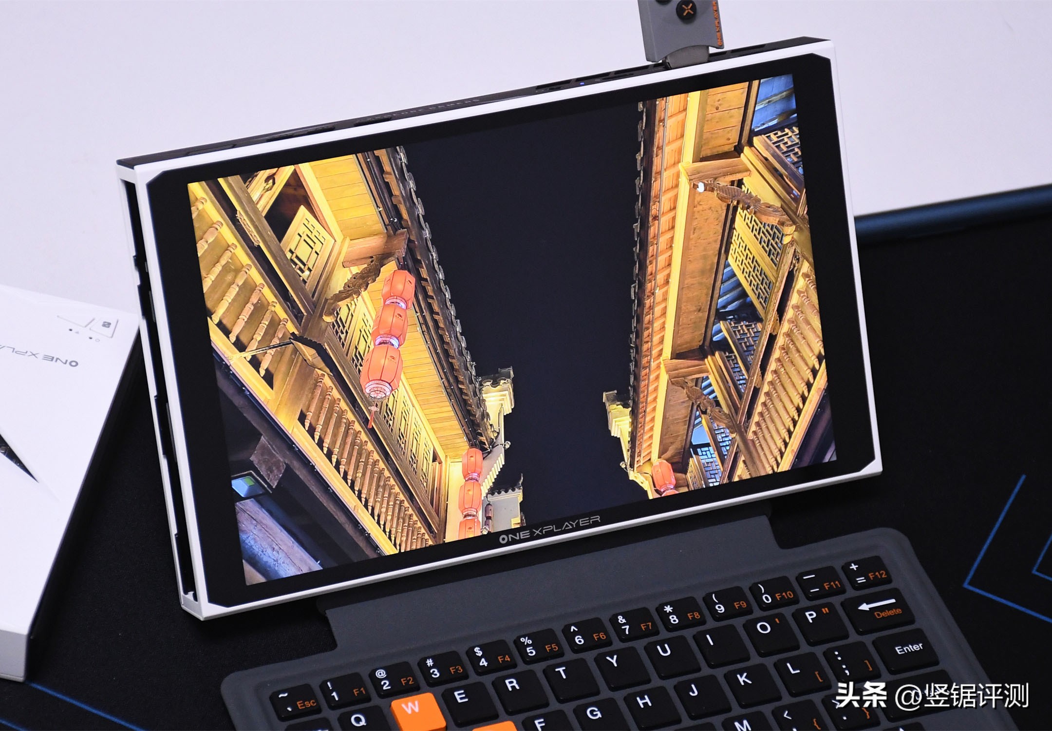 掌机多面手onexplayer2掌机评测,最新onexplayer2评测
