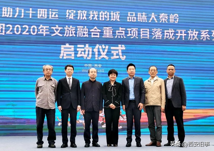 朱文杰看自己以前录的视频,朱文杰讲话