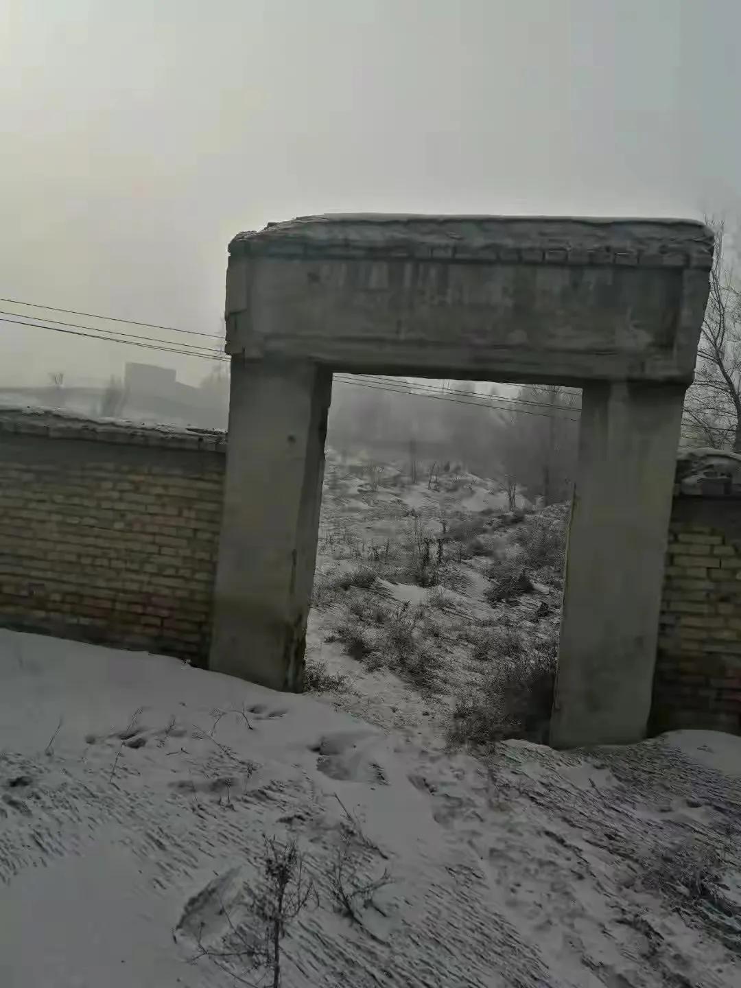 邻居小伙，一路走好，天堂里没有苦难，邻居们送你最后一程