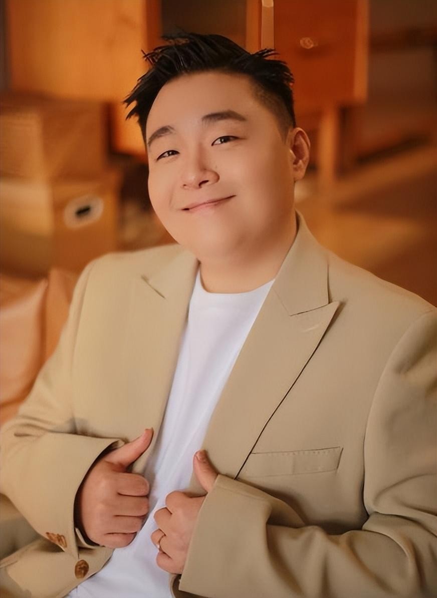 释小龙郝劭文当伴郎,释小龙为郝劭文婚礼当伴郎