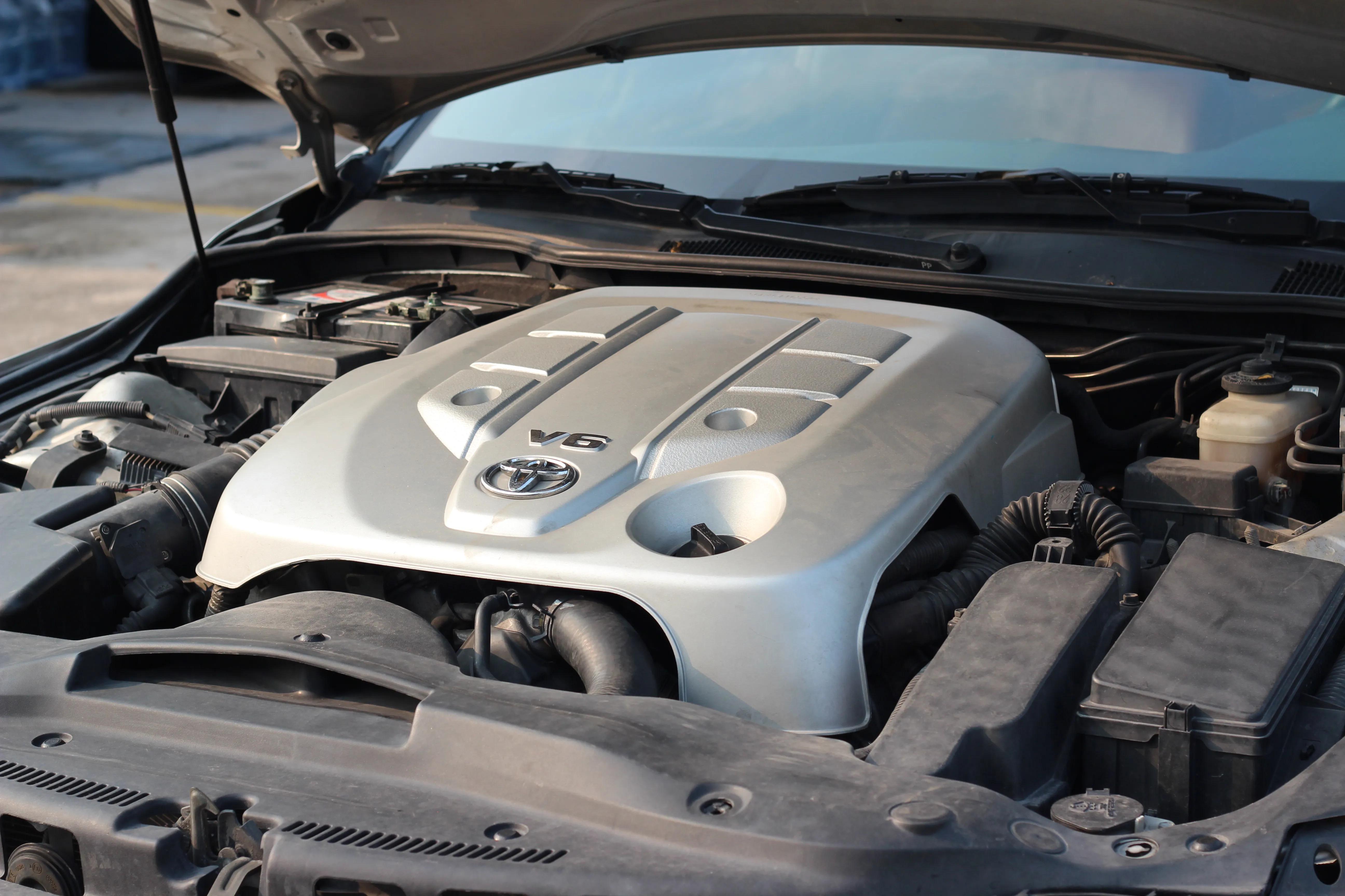 06年丰田锐志2.5v6测评,06年丰田锐志2.5现在值多少钱