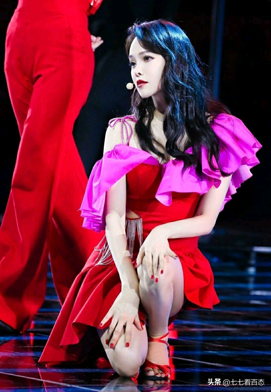 二手市场成了女明星照妖镜?伊能静鞋里带皴泥,沈梦辰竟然卖假货