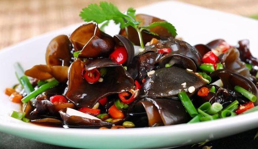 老人补铁补血的蔬菜,老年人缺铁贫血吃什么食物