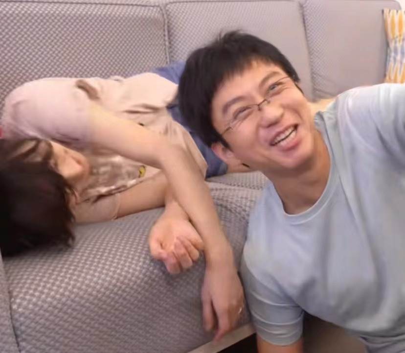 今年爆出的出轨事件,今年因丑闻出事的艺人