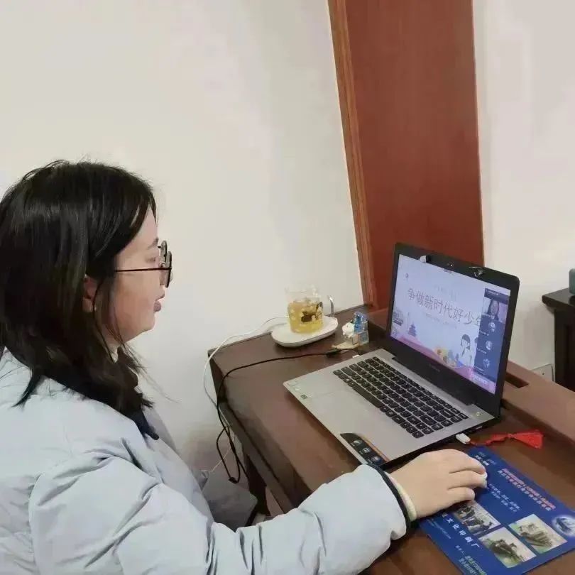 屯村实验小学开展“学习二十大，争做好队员”主题教育活动