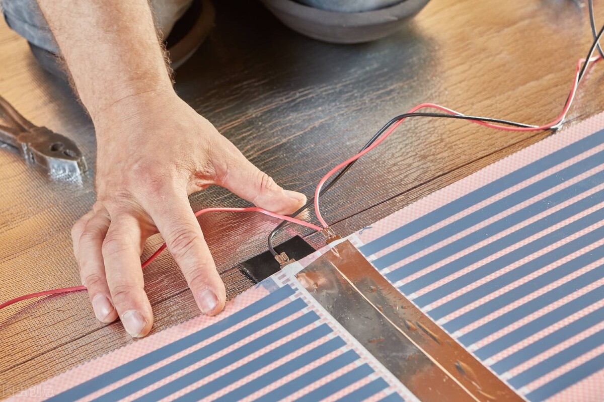 石墨烯电地暖的导热性,石墨烯电热膜采暖有七大优势