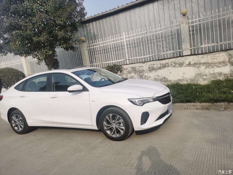 别克威朗pro送的赠品,威朗pro八件套