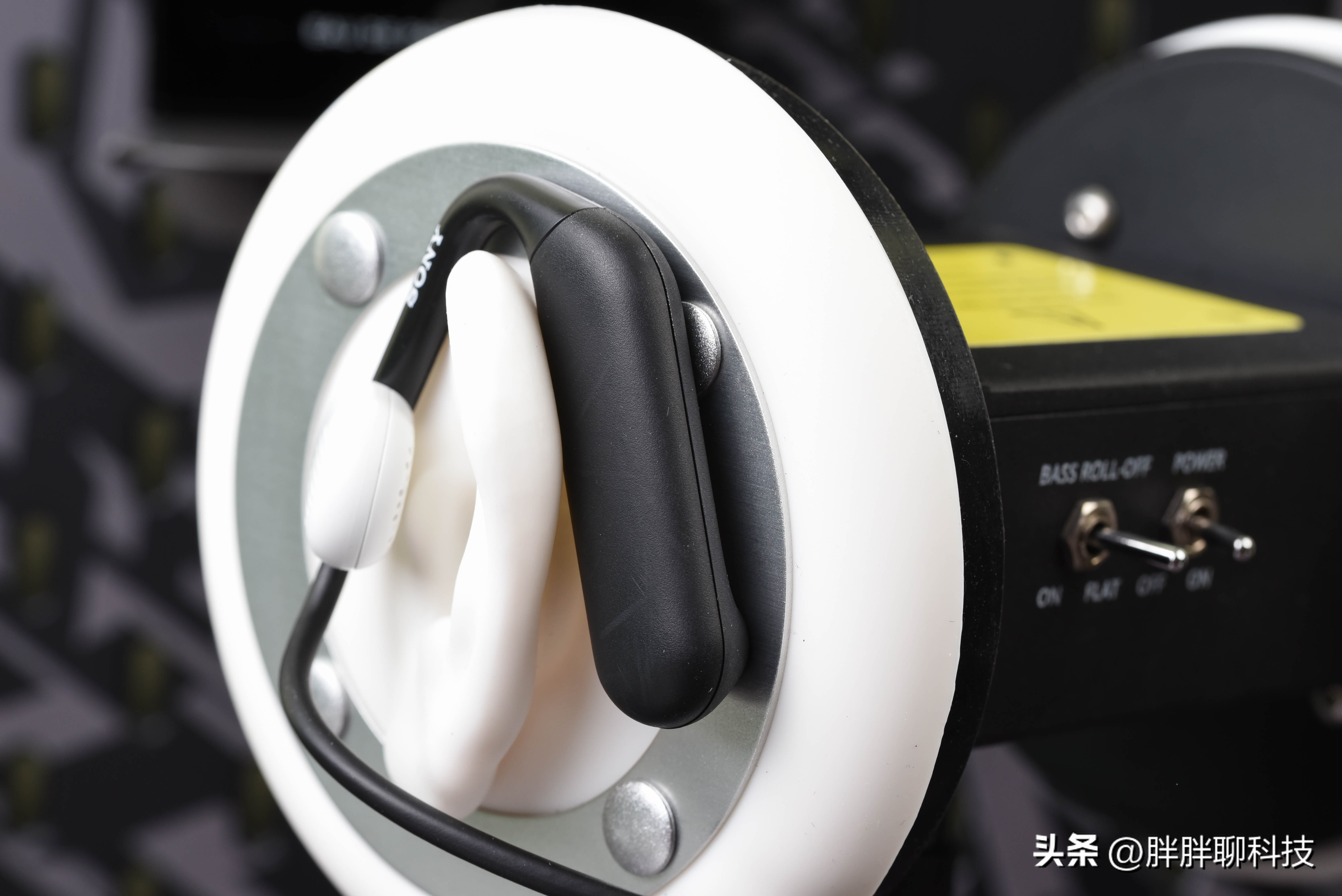 索尼floatrun与airpods,索尼超长续航运动耳机