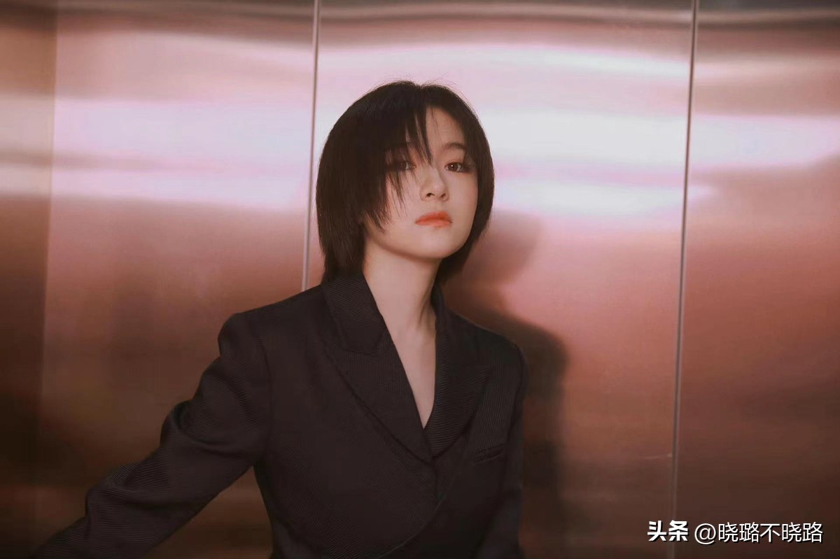 适合方圆脸女生的短发细软,适合方圆脸女生的短发推荐