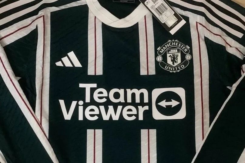 曼联官方晒欧冠出征海报,曼联海报欧冠