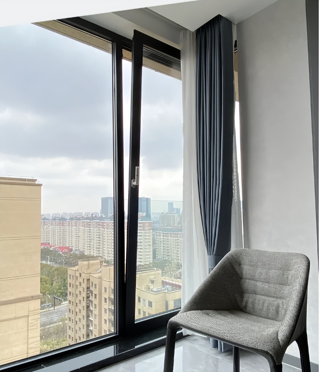 智能门窗可以内开内倒窗吗,内开内倒门窗实用吗