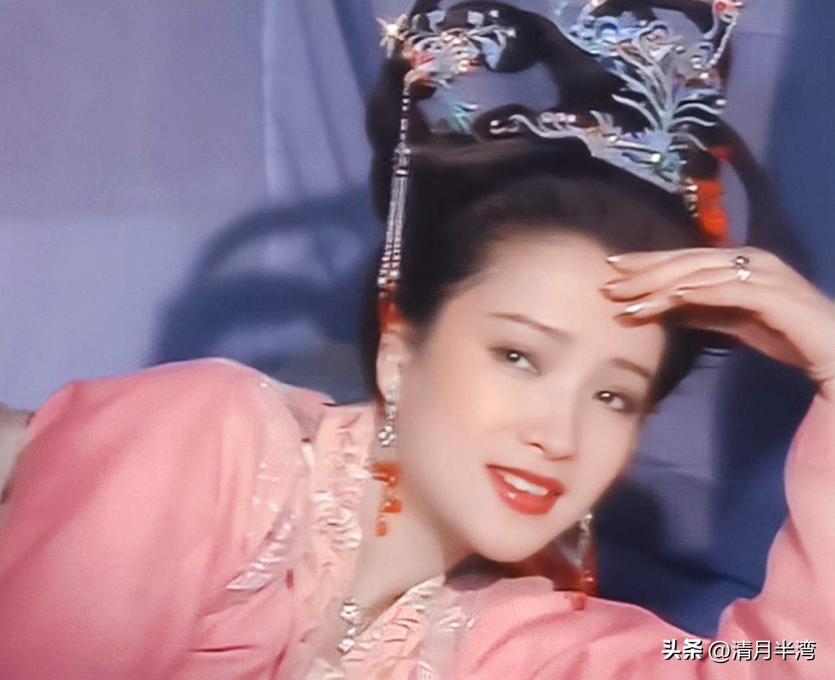 10位桃花眼明星,七位桃花眼女明星图片