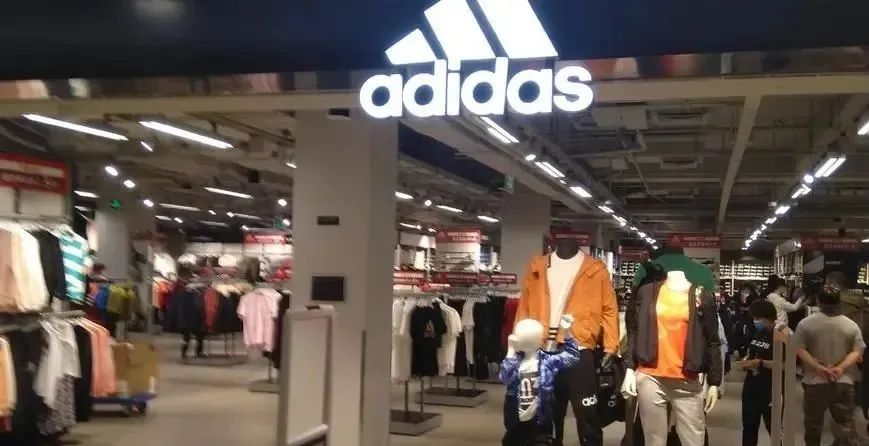 耐克阿迪折扣店怎样开,阿迪耐克品牌折扣店怎么避坑