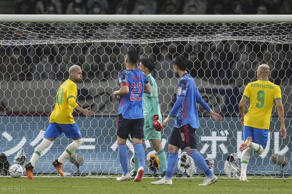 中国男足十二强,中国男足世界杯预选赛40强两连胜