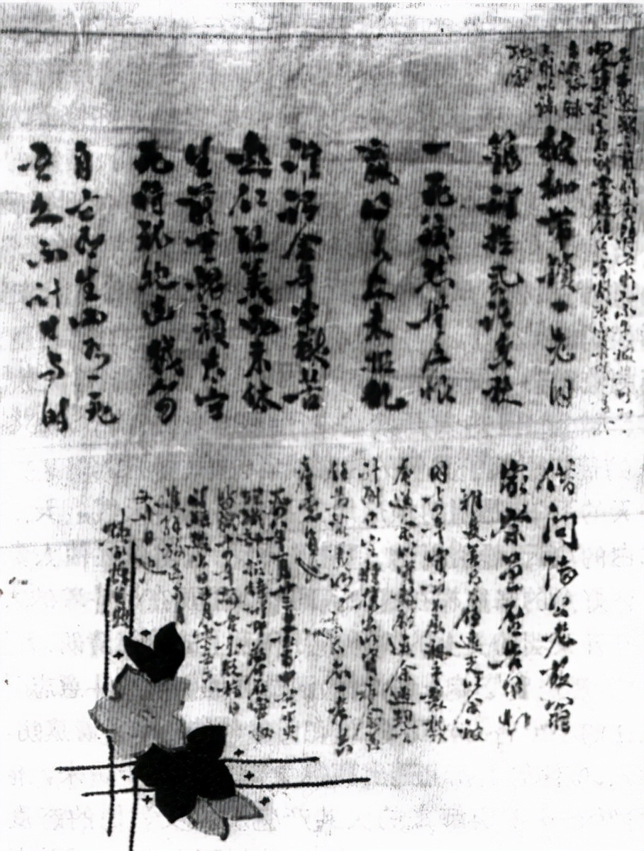 *共中**特工被关押14年，越狱逃几千里回家，妻子不认识问：你是谁？