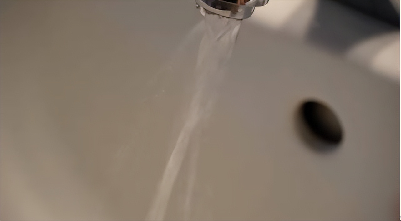 如何让家里热水龙头出水量大,家里水龙头快速出热水