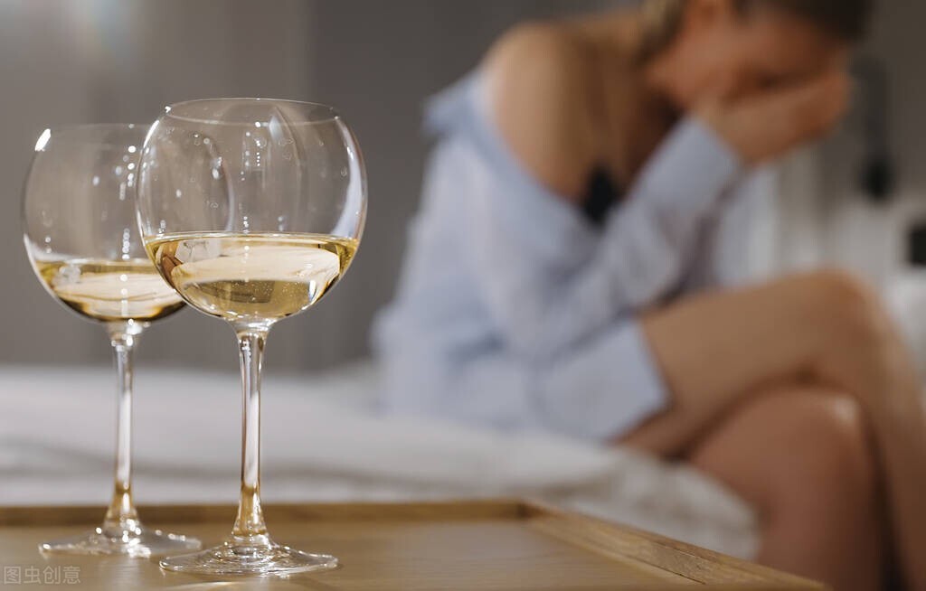 这些小动作让你越来越美,这几个小动作能让你惊掉下巴