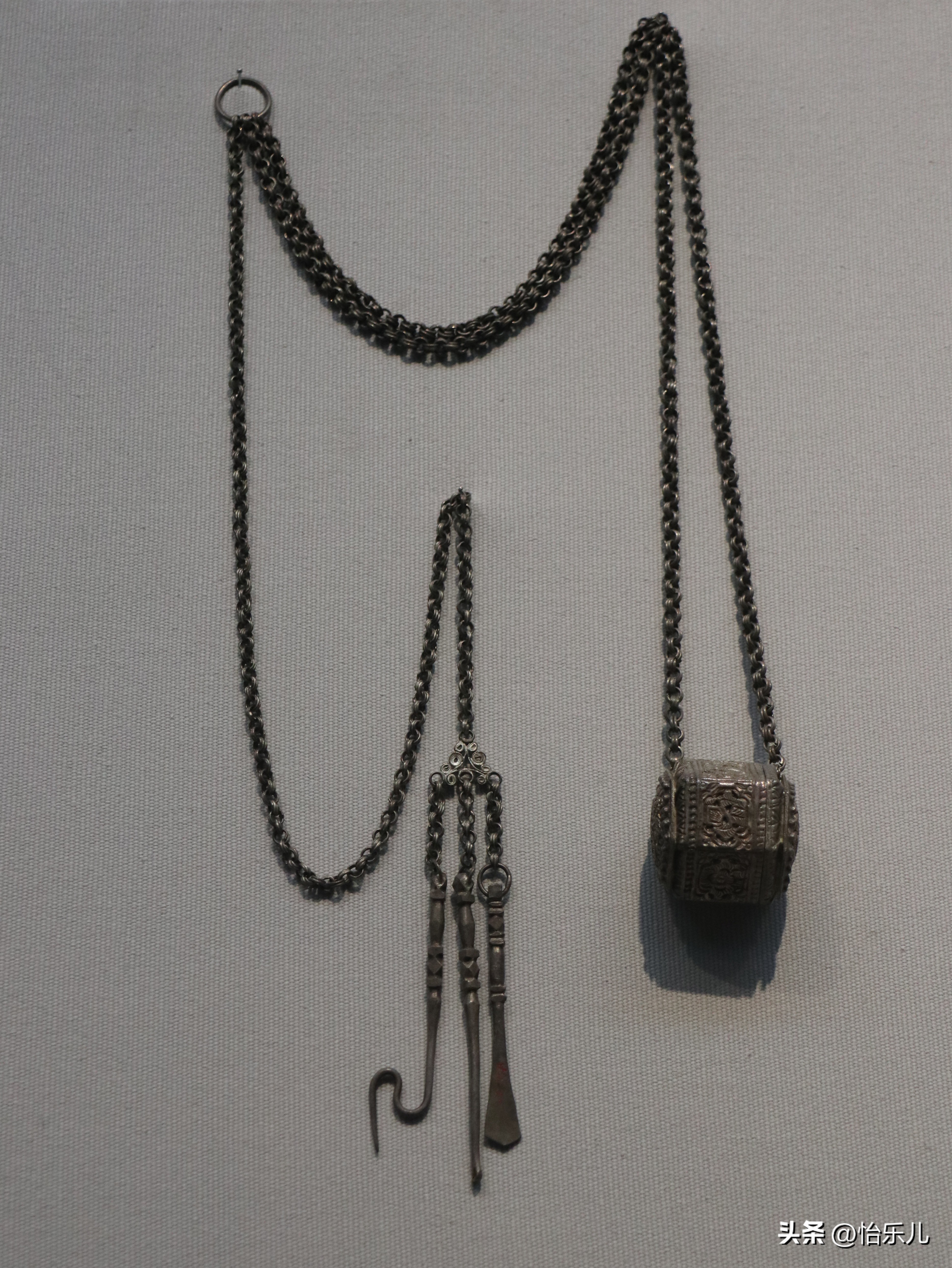 云南最著名的银饰,云南银饰元素