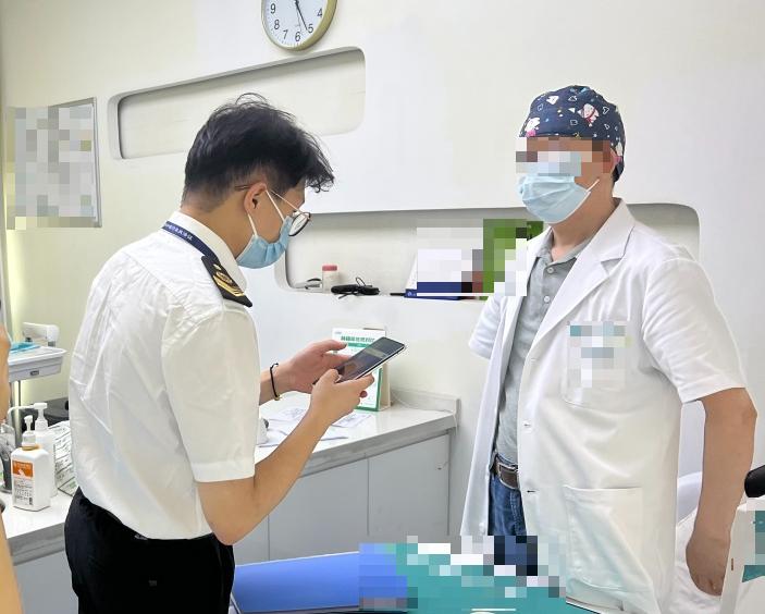 医生的执业证和资格证书,医生有哪些资质证书