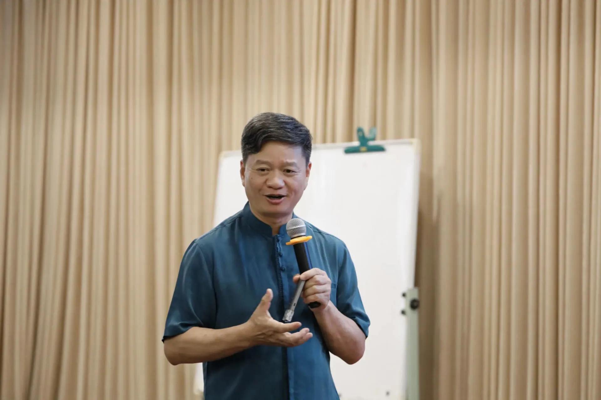 国内屈指可数的价值投资大咖～～余军