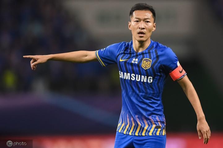 吴曦头球破门6:0,吴曦颠球传球