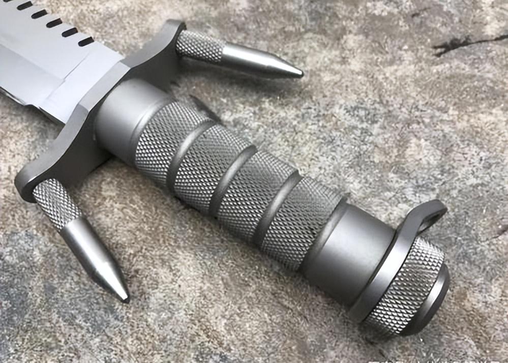 美军海豹突击队最新轻武器装备,美军海豹御用刀