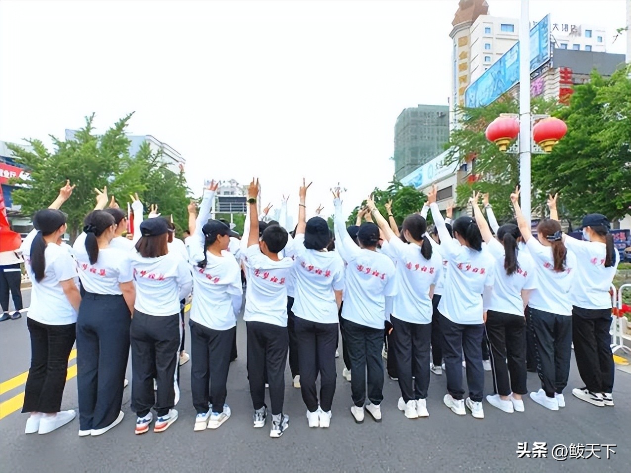 营口鲅鱼圈国际马拉松赛,鲅鱼圈马博会是哪天