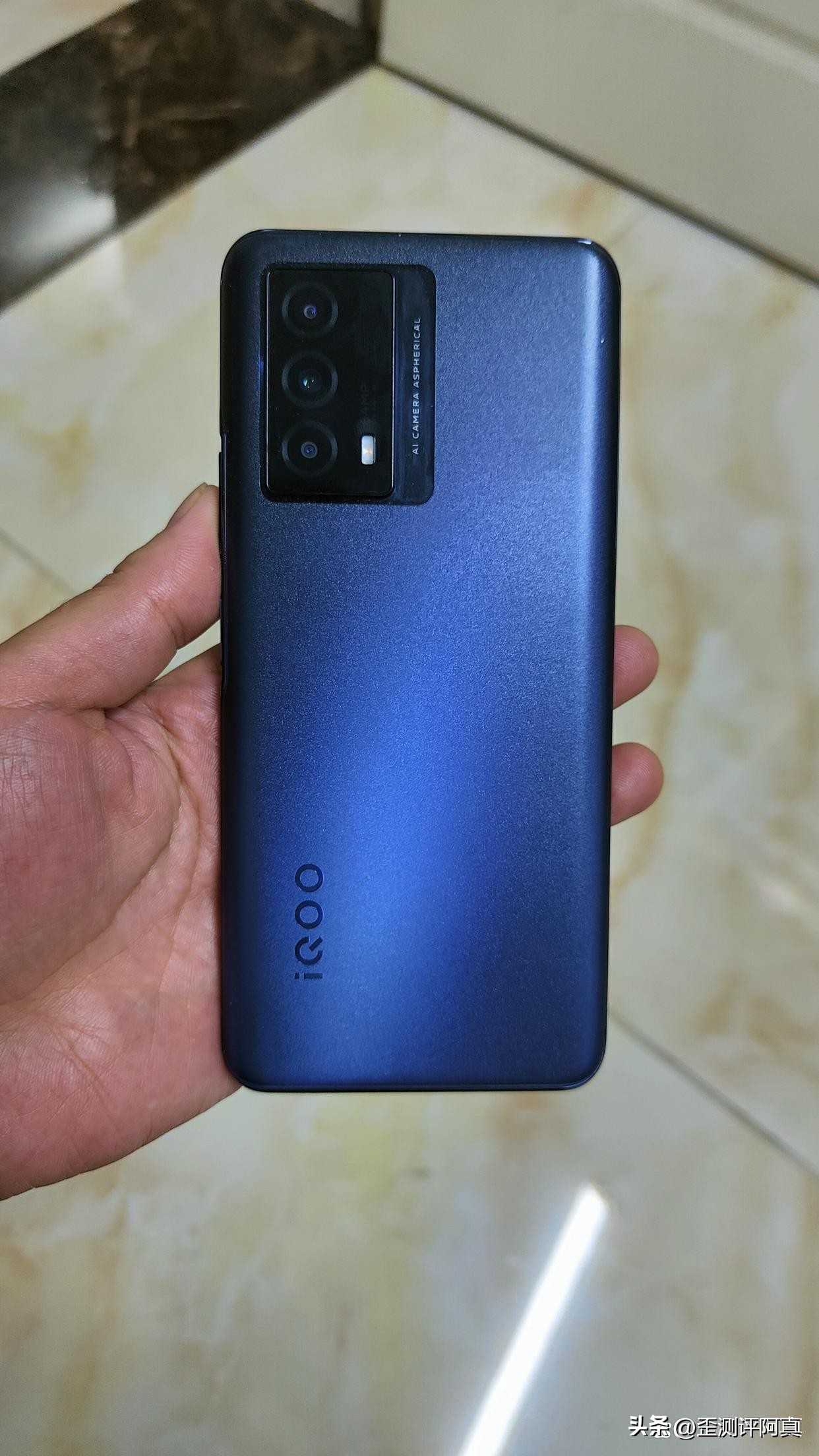 千元机性能是否会够用,这三款1500元的千元机久用不卡