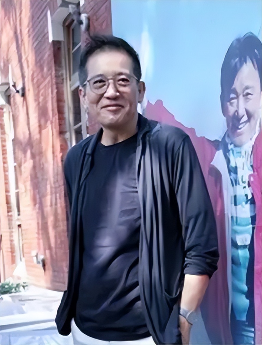 林青霞秦汉近照曝光,林青霞年轻旧照图片