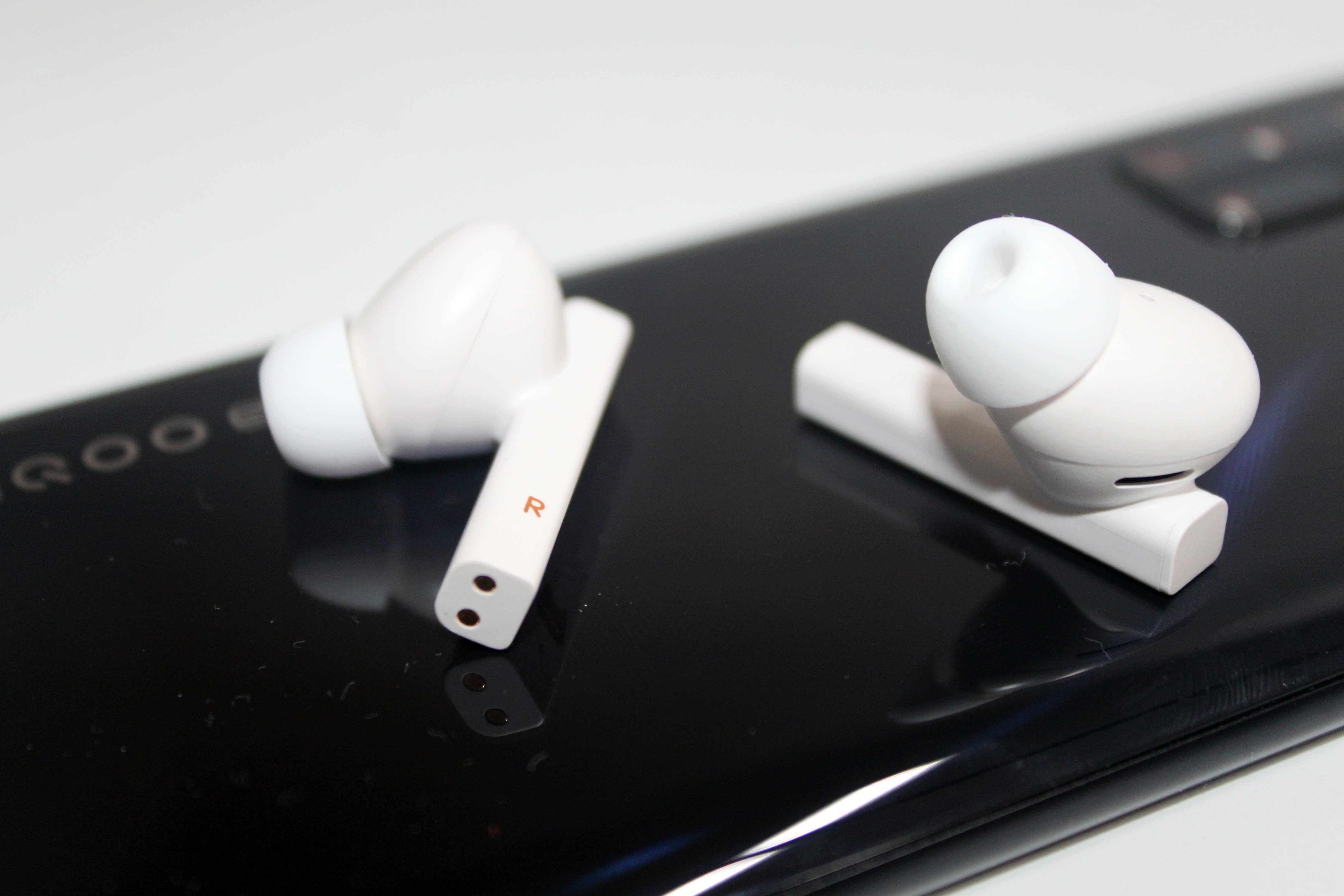 水月雨猫饼耳机拆机,水月雨猫饼旗舰耳机