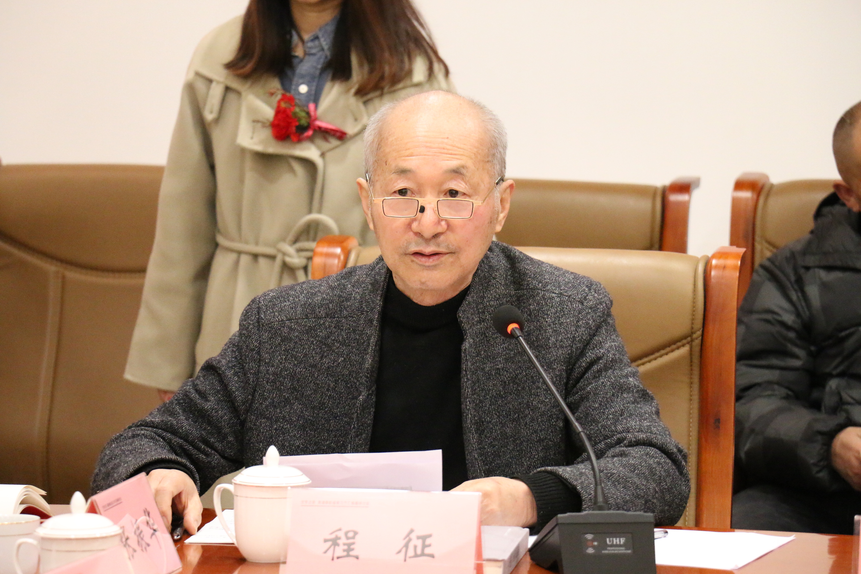 楂樺缓缇ゆ姤鍛婁細,70鑰抽『