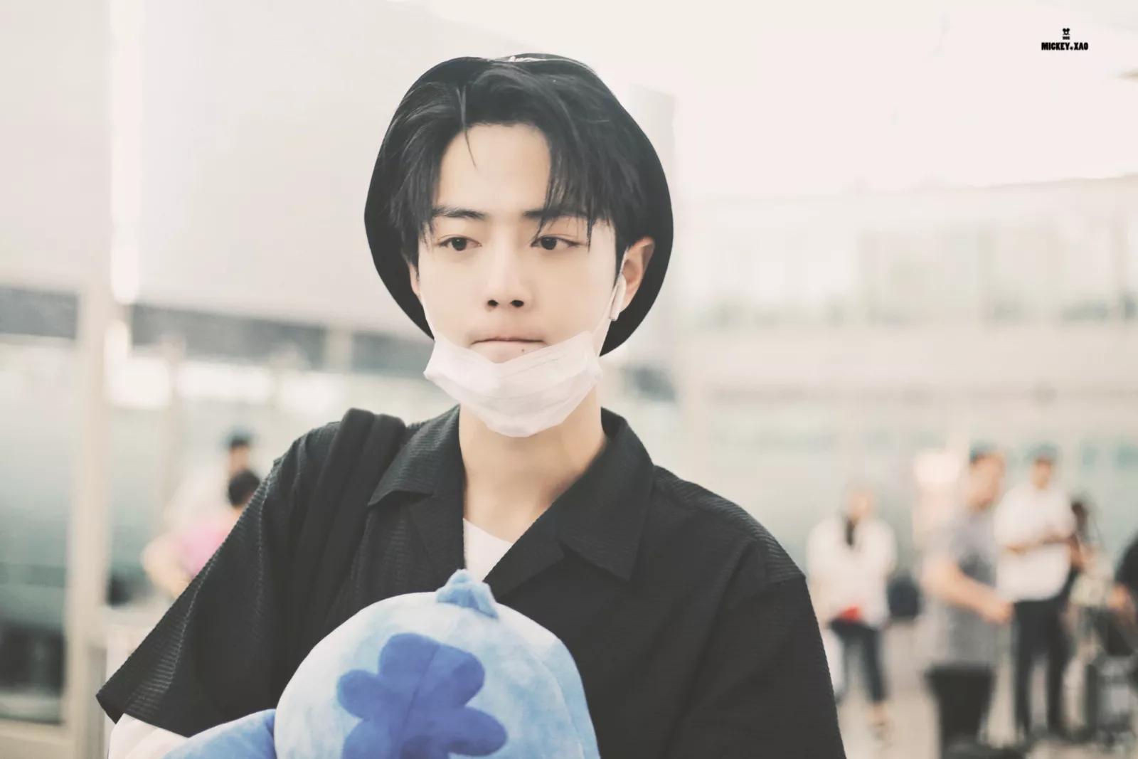 肖战发展时间线,肖战x玖少年团考古完整视频