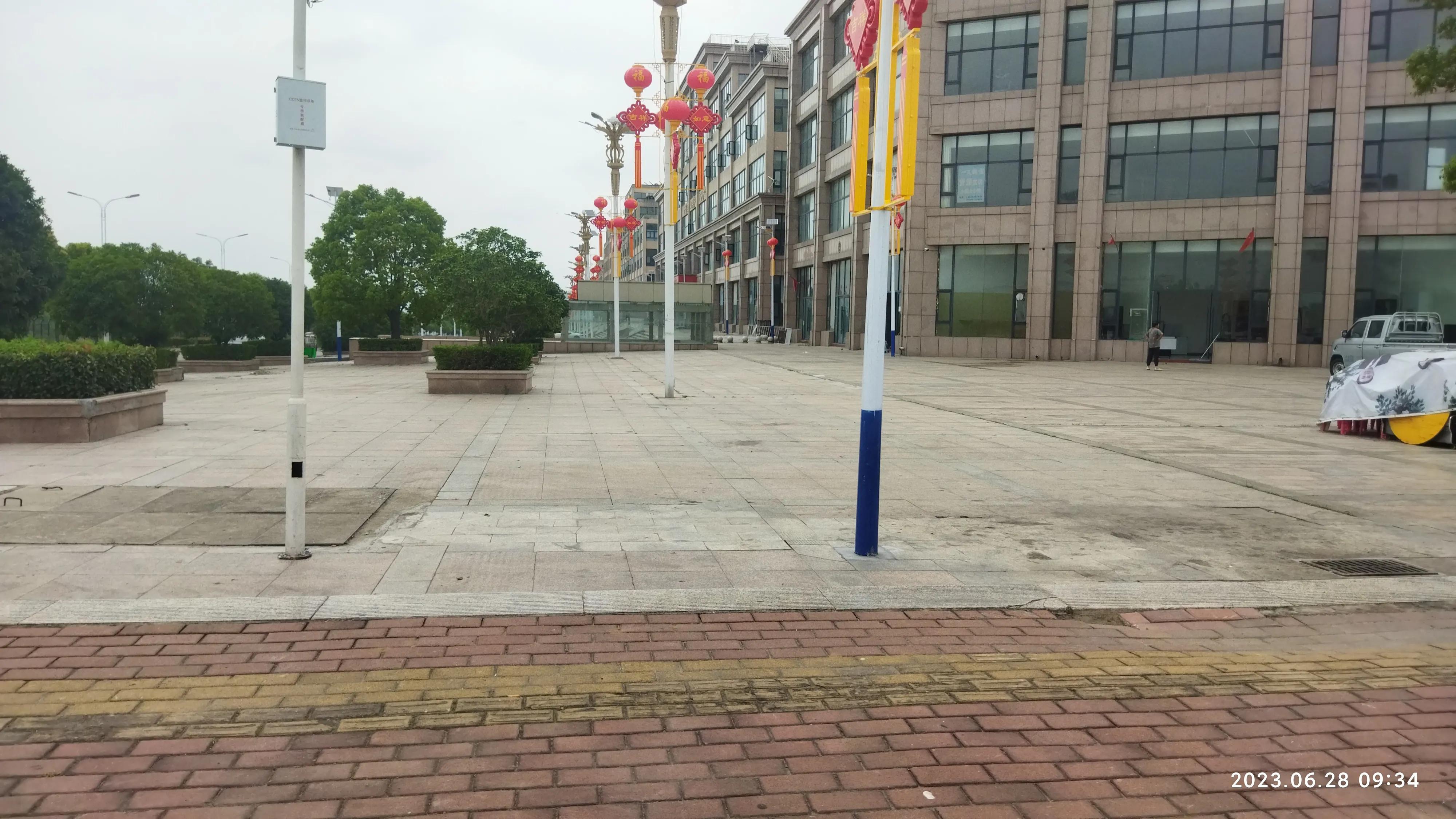 南阳卧龙龙升工业园,南阳龙升服装城