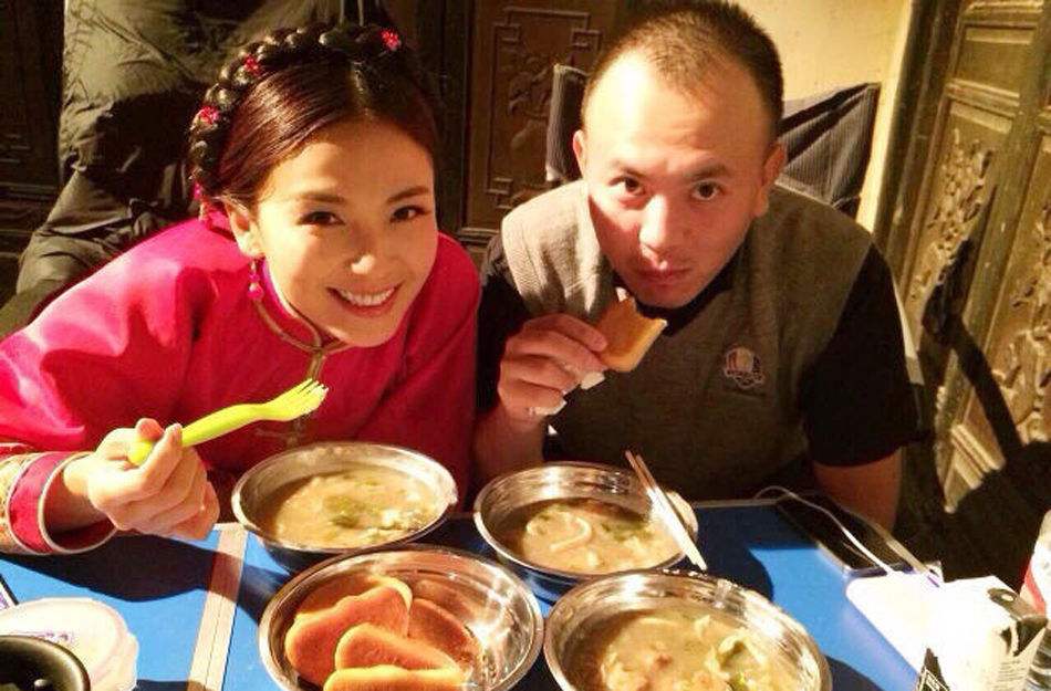 被“贤妻”*绑捆**的人生：刘涛曾经有多风光，现在就有多失意