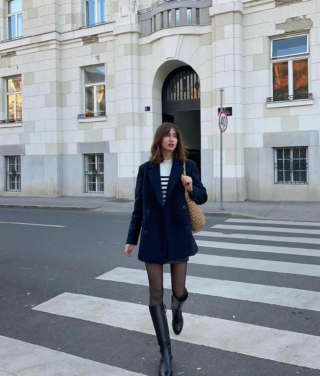 微胖教穿搭的博主推荐,推荐微胖博主