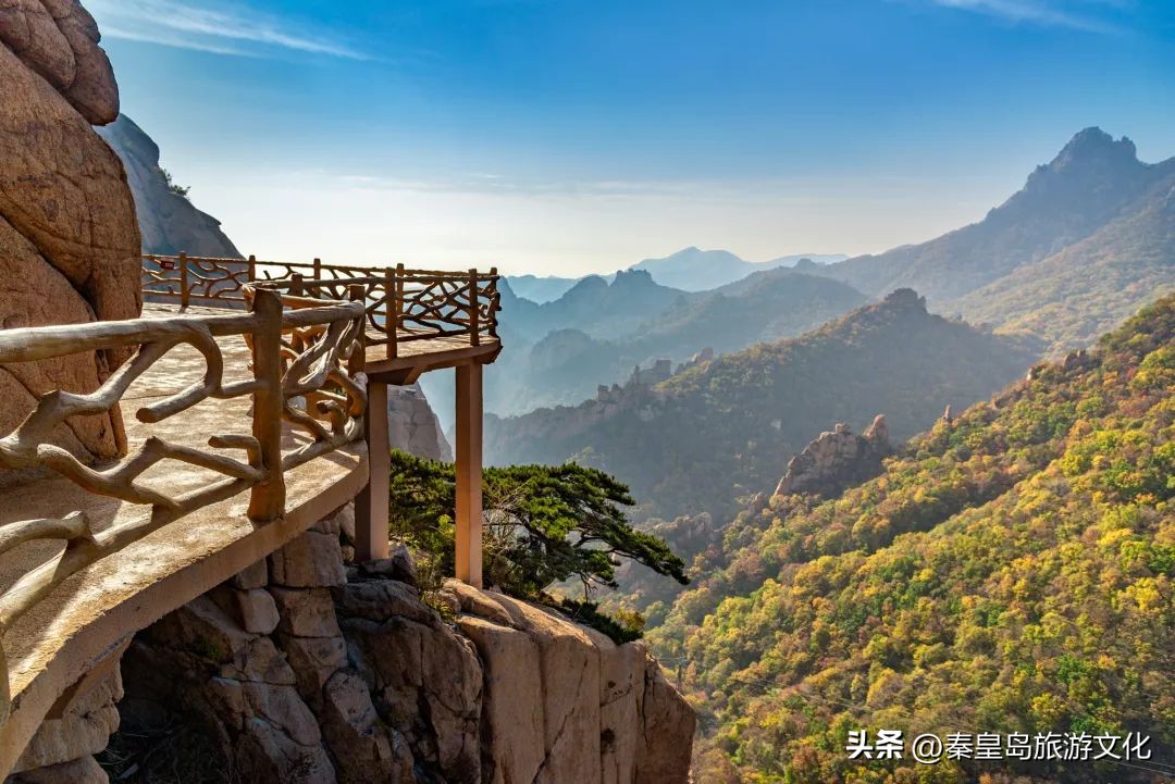 上帝打翻了秋天的调色盘,上帝打翻了调色盘诗句