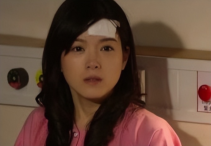 明明是双胞胎却被区别对待电影,明明是双胞胎却被区别对待的电影